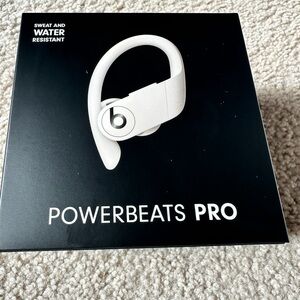 Beats Powerbeats Pro Totally wireless